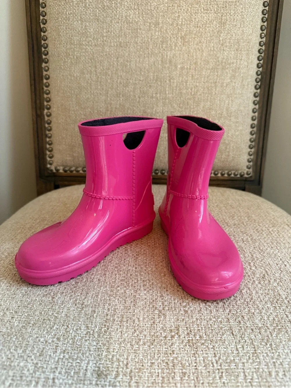 Girls UGG Kids Hot Pink Waterproof Rubber Rain Boots size toddler 11